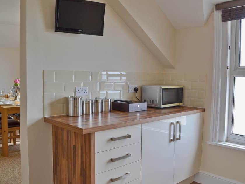 Kitchen | Reef Apartments - Nemo, Sandown