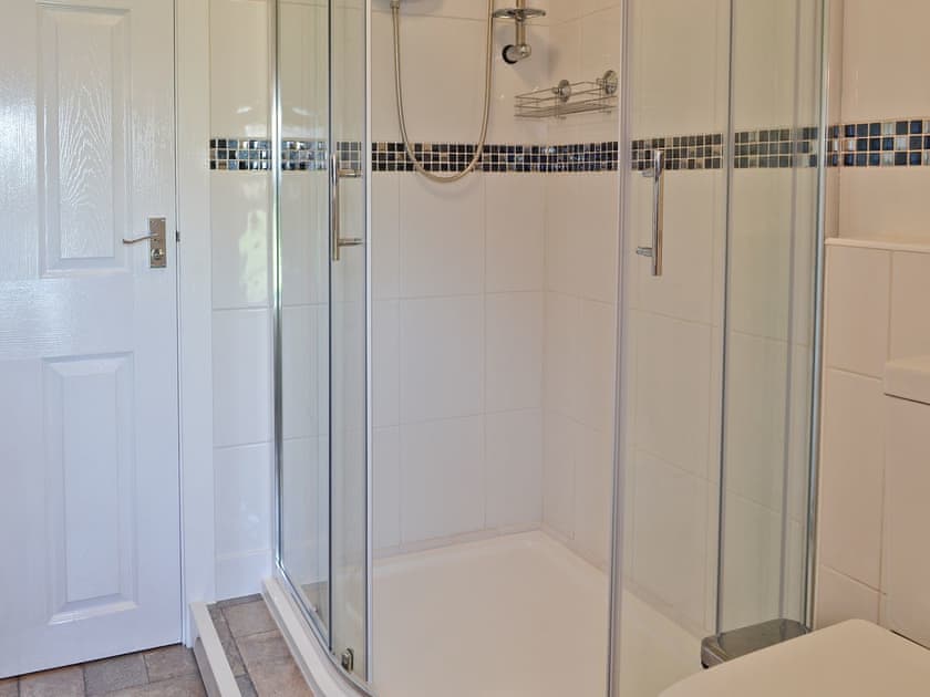 Shower room | Ty Capel Gosen, Trefor, nr. Caernarfon