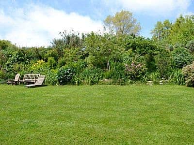 Garden and grounds | Little Polgrain Barns - Grain Store 1, Caerhays, nr. Tregony