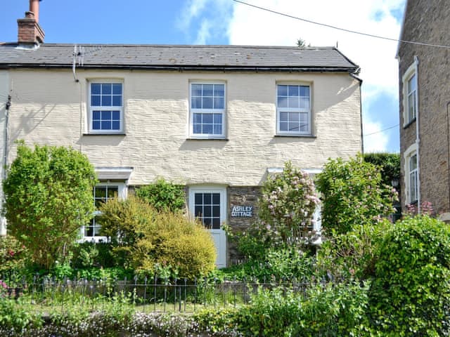 Ashley Cottage Ref W43367 In Combe Martin Near Ilfracombe