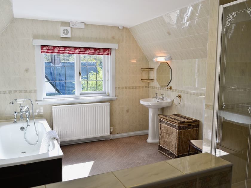 Bathroom | The Court, Wern-y-Wylan, Anglesey
