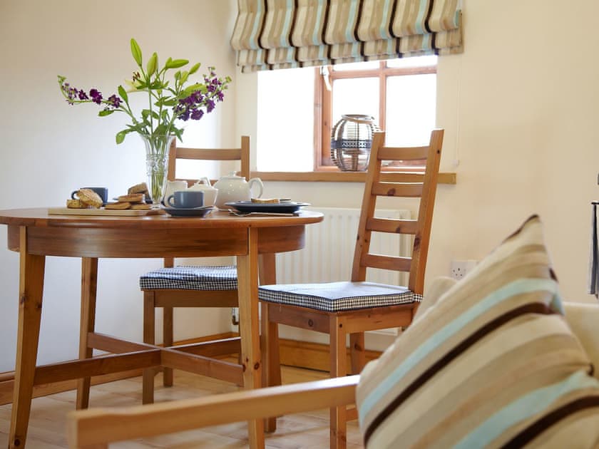 Open plan living/dining room/kitchen | Granary Cottages - The Hay Loft, Bleatarn, nr. Kirkby Stephen 