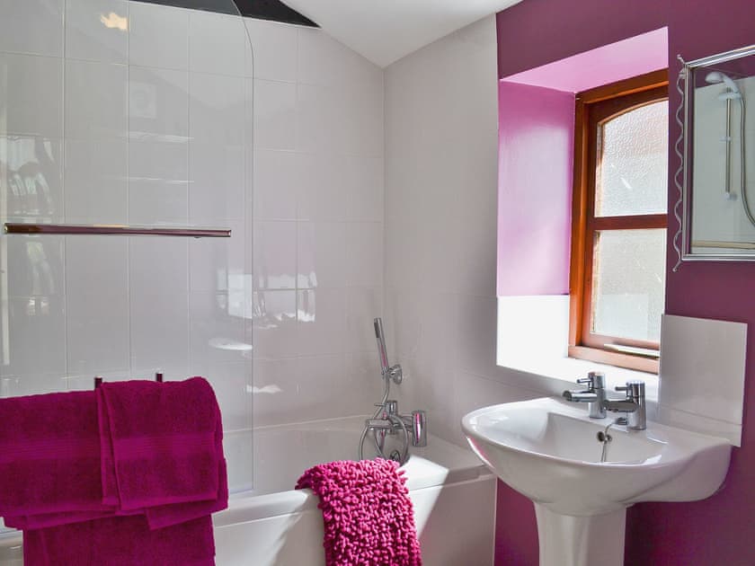 Bathroom | Elm Barn - Elm Barn View, Freethorpe