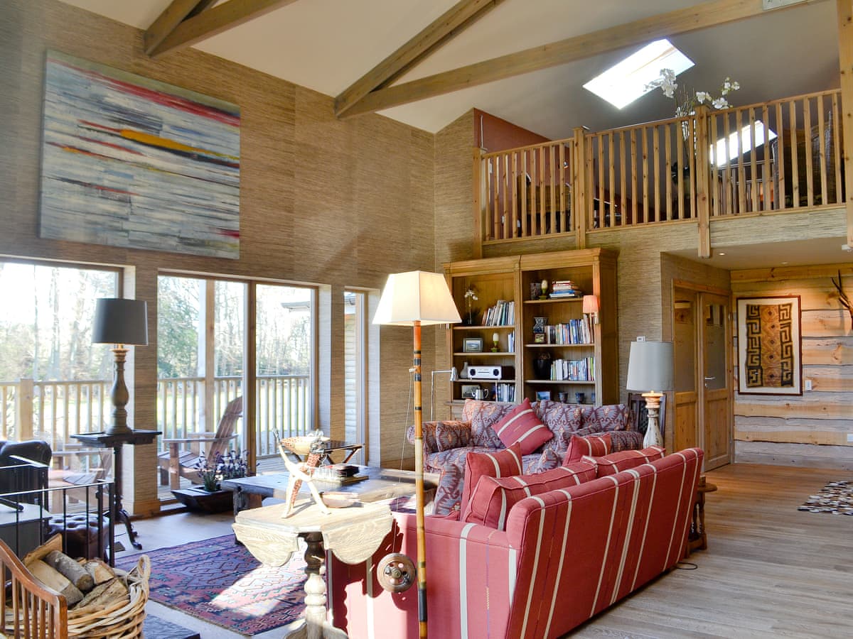 Ghillie's Lodge - Image 5