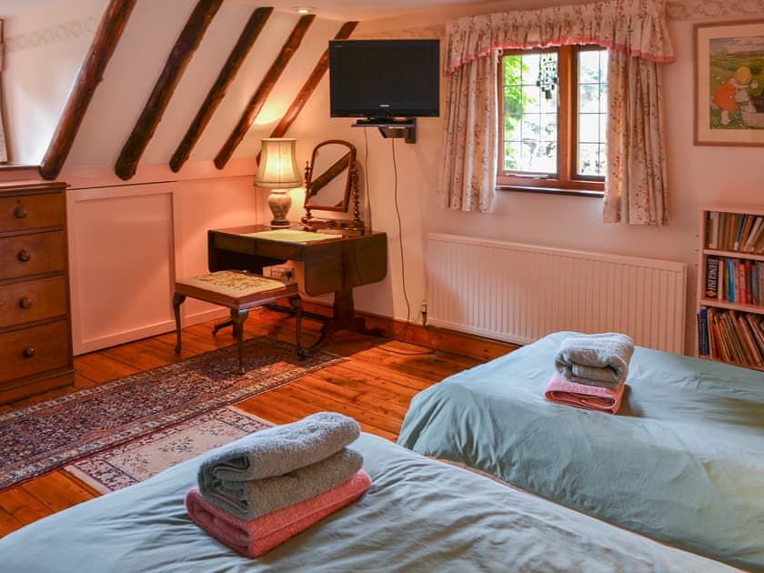 Twin bedroom | Thatched Cottage, Witton, near North Walsham