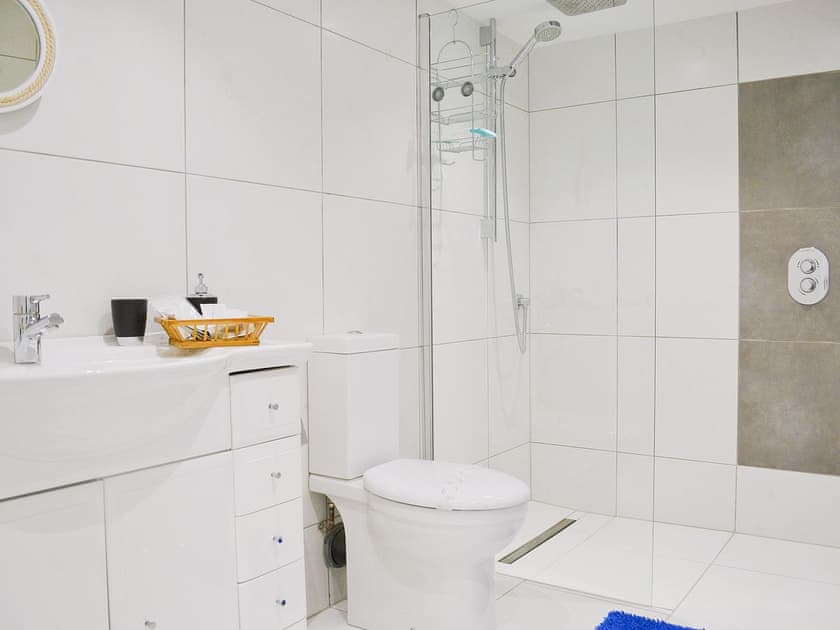 Shower room | Clam Cottage, Amroth, nr. Saundersfoot