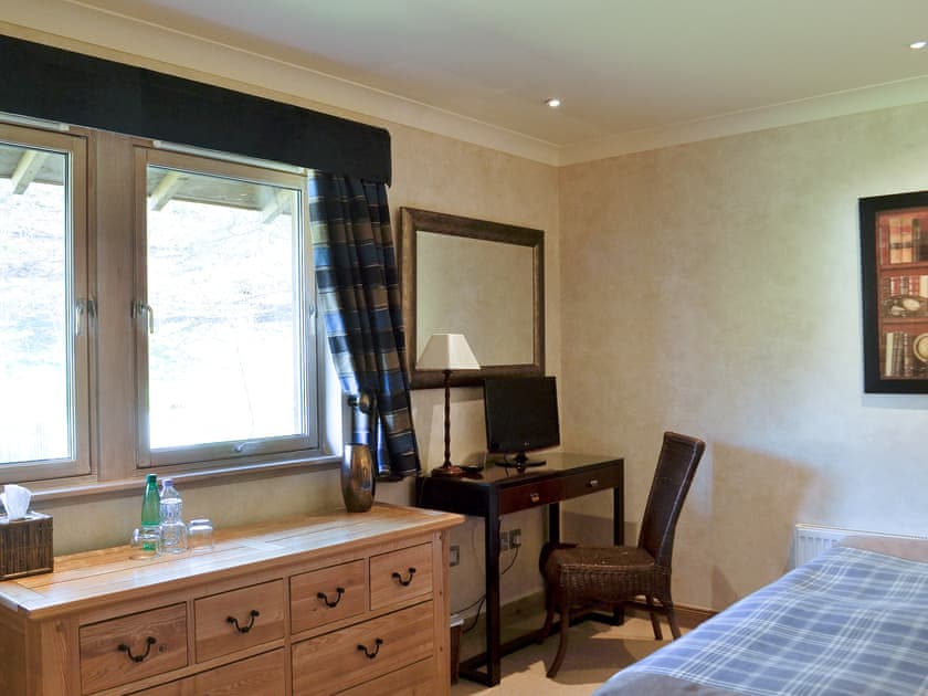 Attractive double bedroom | River Lodge - Ness Castle Estate, Inverness