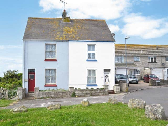 Trevina Ref 29847 In Portland Near Weymouth Dorset Cottages Com