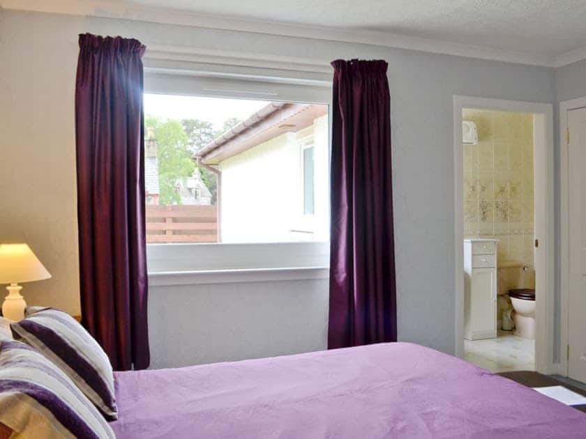 Double bedroom | Tall Pines, Carrbridge