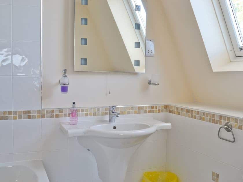 Bathroom | Waterside, Tighnabruaich