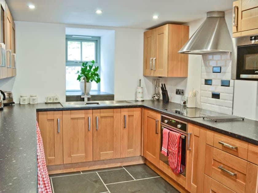 Kitchen | Hen Dŷ, Eglwysbach, nr. Conwy