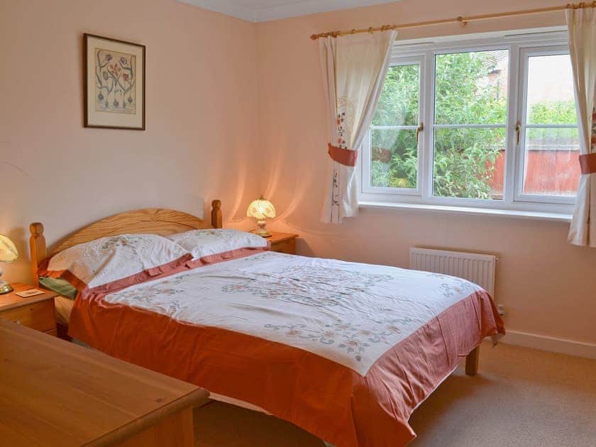 Double bedroom | Fairy Cottage, Old Newton, nr. Stowmarket