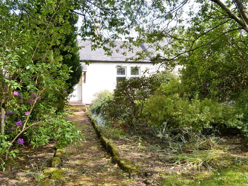 Garden | Blairhosh Cottage, Balloch, Loch Lomond