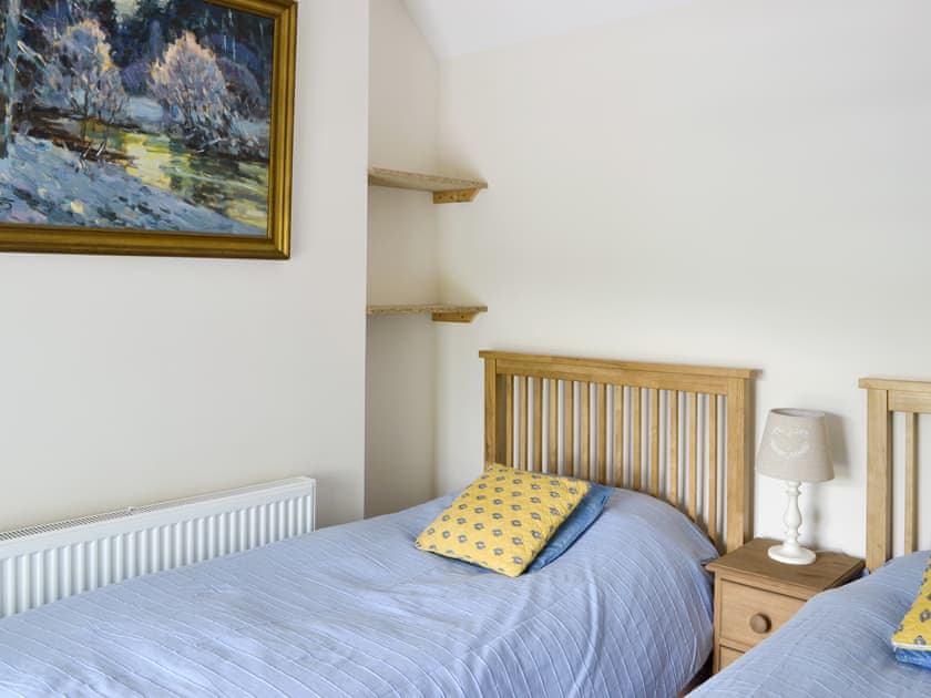 Twin bedroom | Dove Cottage, Rowsley, nr. Matlock