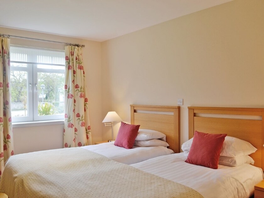 Typical bedroom | Links Apartments - Links Apartment 1, Brora