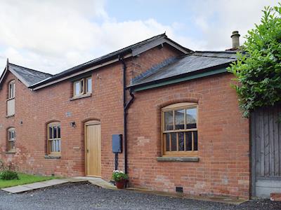 Seaford Farm - Broad Iron Cottage