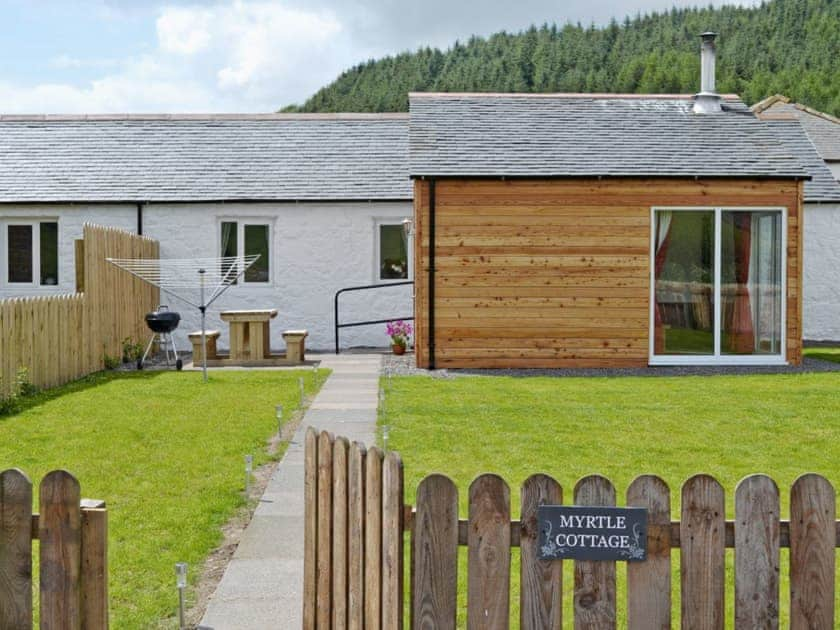 Exterior | Whitecroft - Myrtle Cottage, Dalbeattie