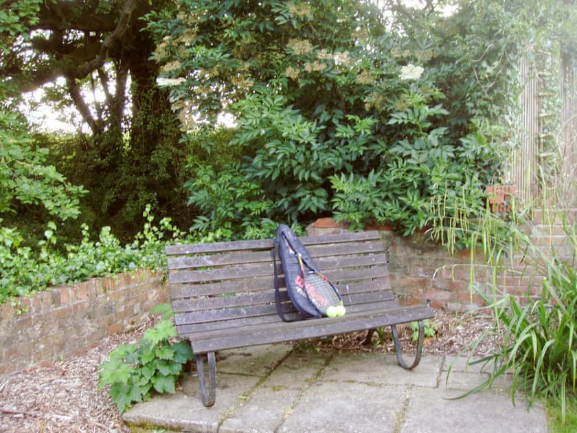 Sitting-out-area | The Farmhouse, Newent