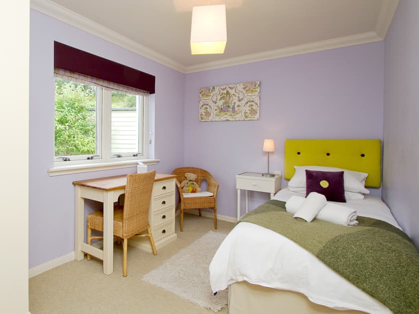 Cosy single bedroom | Carness West, North Ballachulish, Glencoe