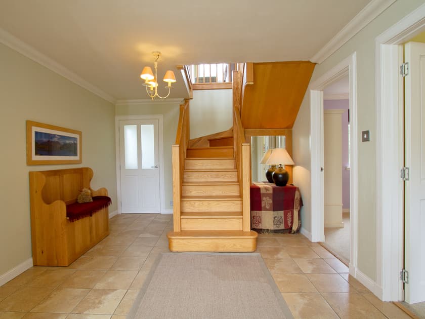 Light and airy hallway | Carness West, North Ballachulish, Glencoe