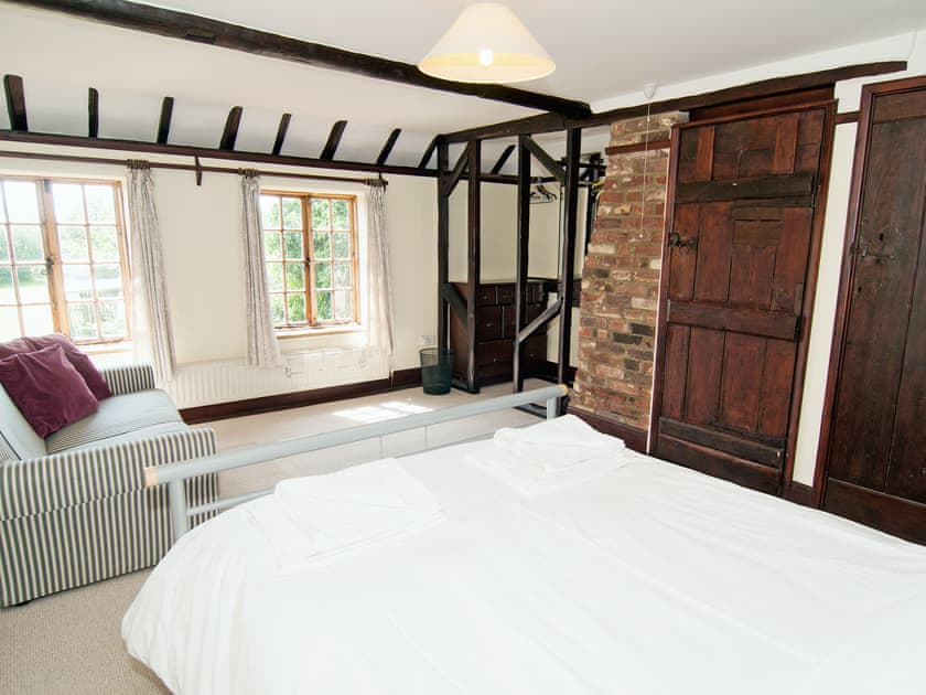 Double bedroom | Field Cottage, Sudbourne, nr. Orford