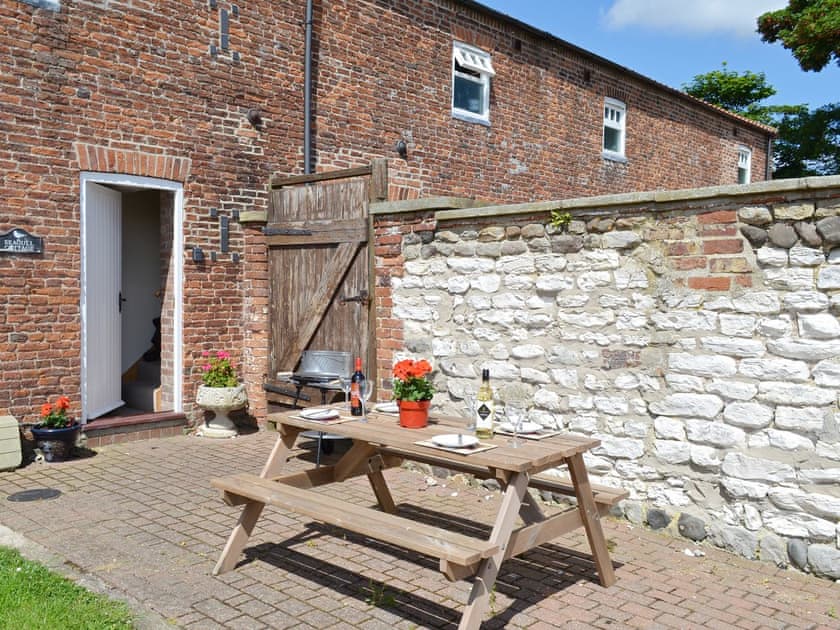 Beacon Farm Seagull Cottage (ref 16777) in Flamborough, Yorkshire