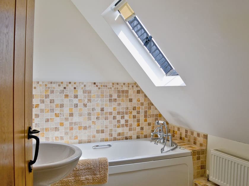 Bathroom | Copper Cottage, Aldeby, nr. Beccles