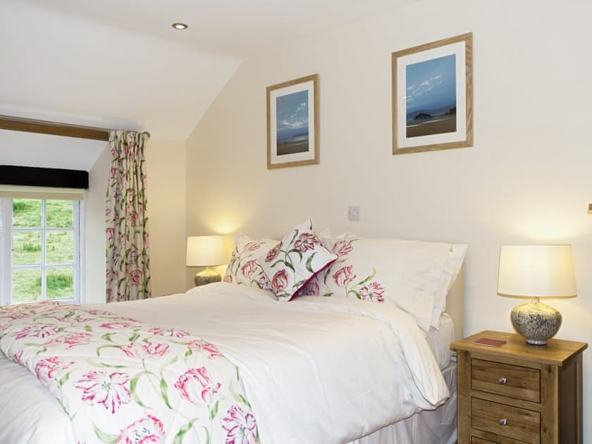 Double bedroom | Grapevine, Branscombe
