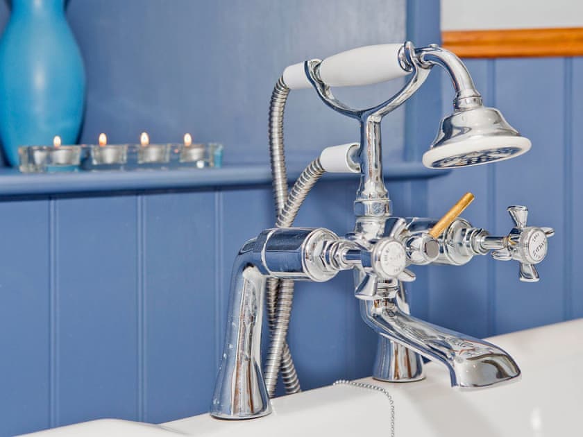Bathroom | Cherry Tree Cottage, Bellerby, Wensleydale