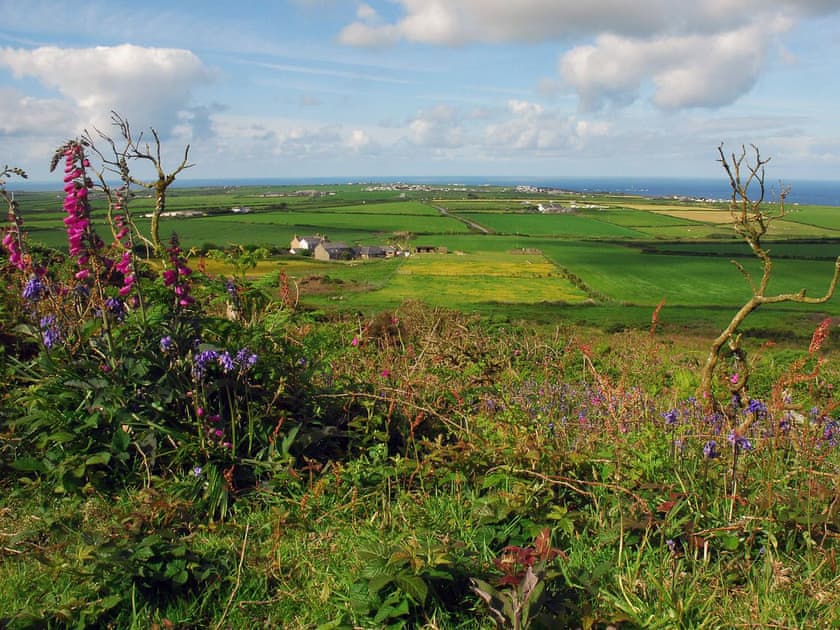 Kerrow Farm from Chapel Carn Brea | Robin’s Nest, Kerrow Farm, Sennen