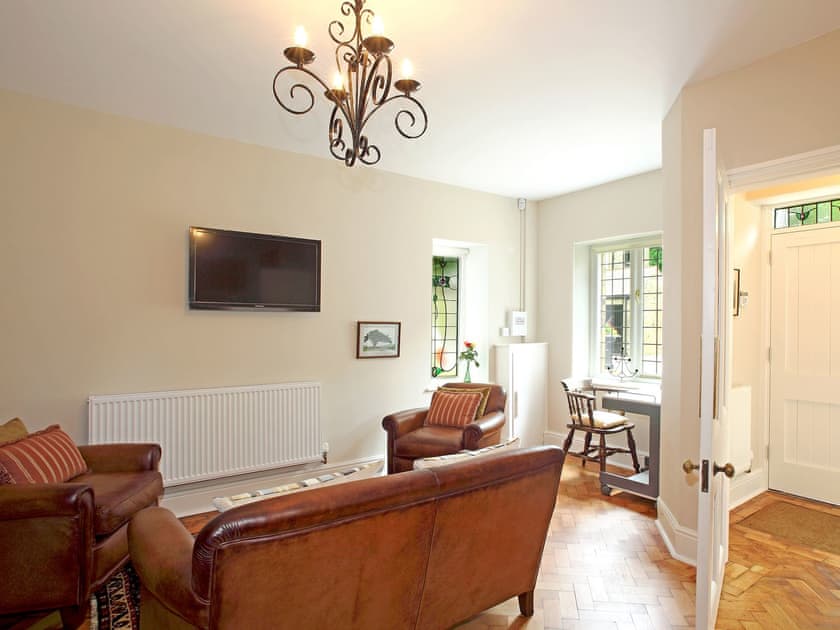 Living room/dining room | Thorneycroft -Thorneycroft Cottage, Buxton