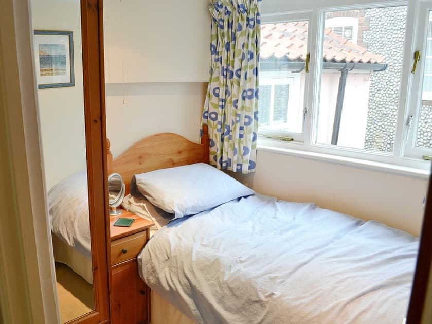 Single bedroom | Poppies, Blakeney