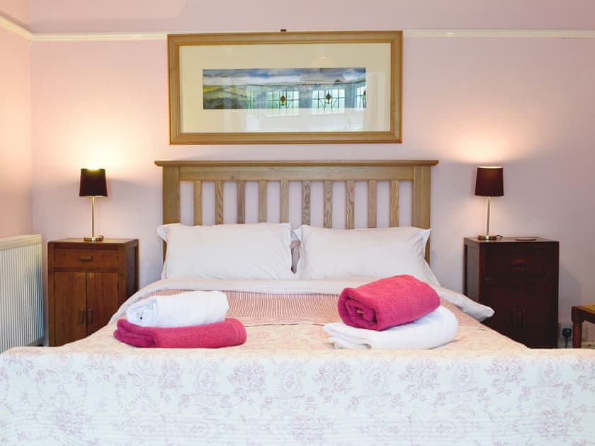 Double bedroom | Rwgan, Blaencelyn, nr. Llangrannog