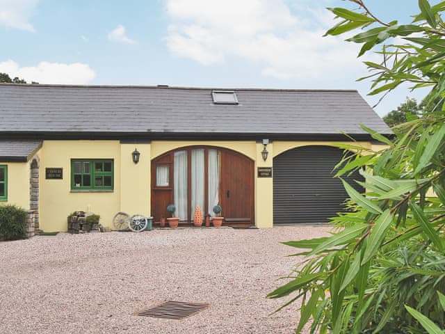 Wheelwright Cottage Ref E2551 In Halwill Devon Cottages Com