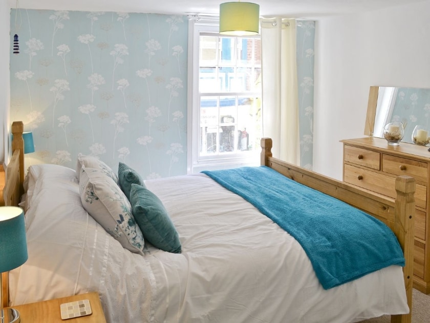 Double bedroom | Seashells, Cromer