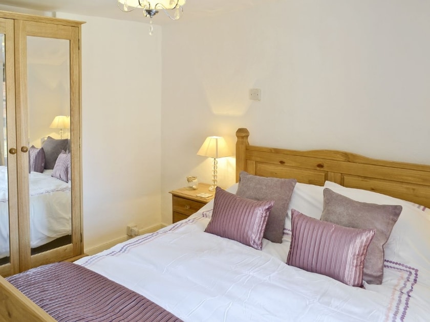 Double bedroom | Seashells, Cromer