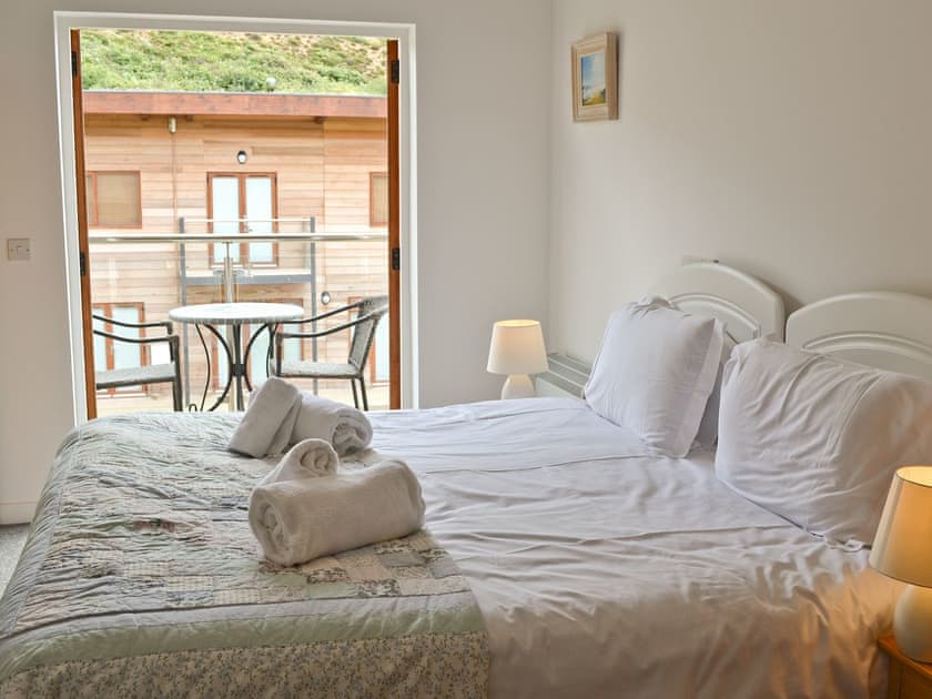 Double bedroom | Porhellik, Porthtowan, nr. Truro