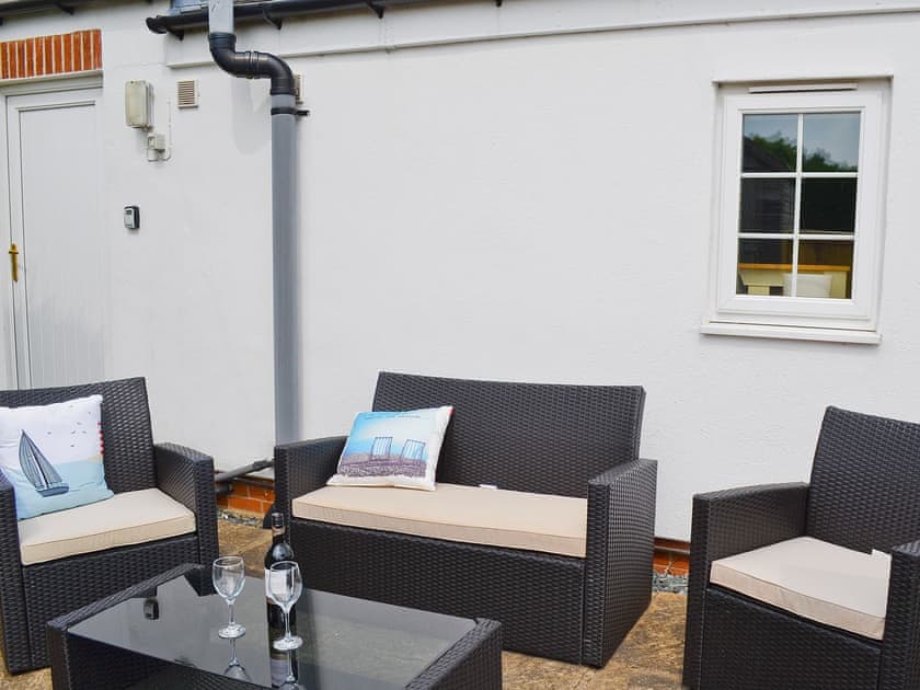Sitting-out-area | Newbiggin Gardens - Wold View, Newbiggin Gardens, Filey