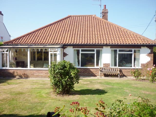 Seagrass Ref 28995 In Overstrand Near Cromer Norfolk