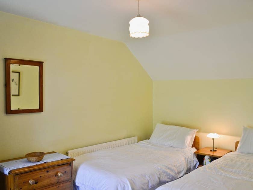 Twin bedroom | Murton Farm Cottage, Murton