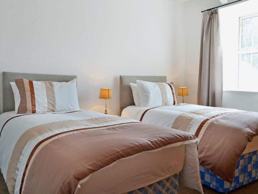 Twin bedroom | Ford Farmhouse, Milton, nr. Tenby