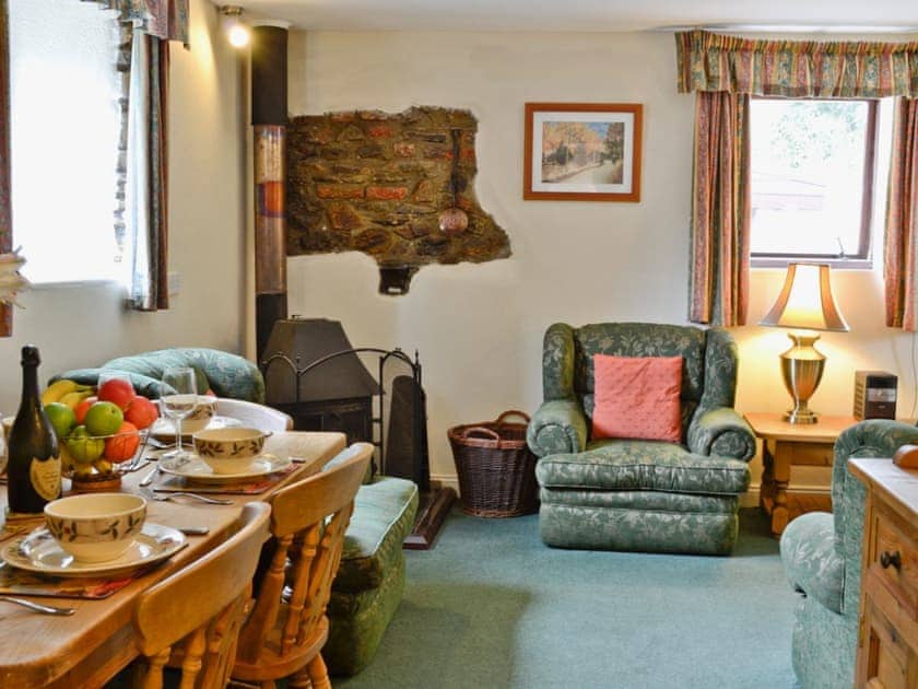 Living room/dining room | St Leonards - Judd House, Polson, Launceston