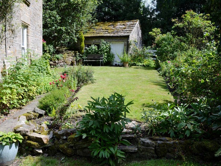 Garden | Drum And Monkey Cottage, Chapel-en-le-Frith