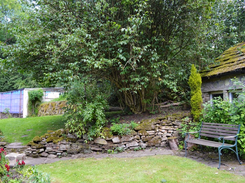 Garden | Drum And Monkey Cottage, Chapel-en-le-Frith