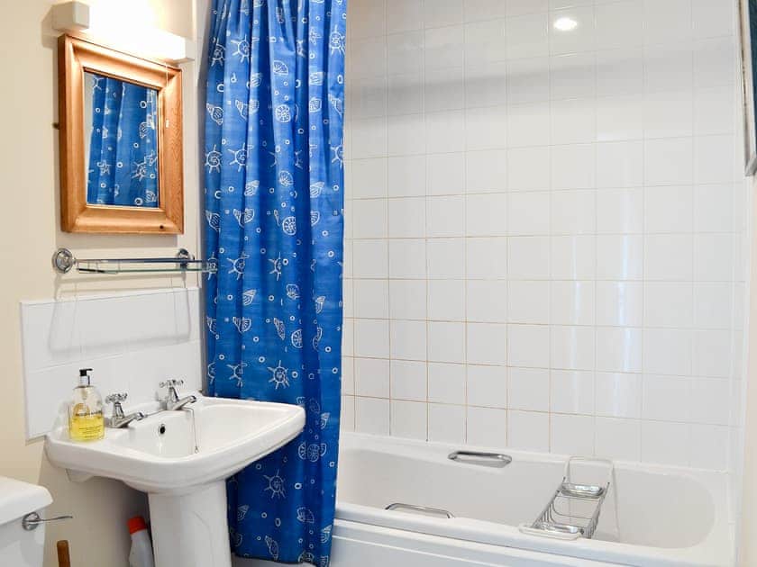 Bathroom | Boosley Grange Cottage, Fawfieldhead, nr. Buxton