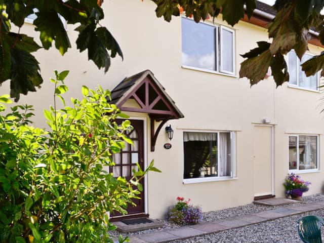 Devon Palms Copper Tree Cottage Ref 30275 In Maidencombe