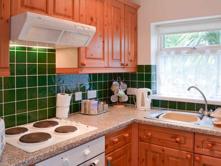 Kitchen | Copper Tree Cottage - Devon Palms, Maidencombe, near Torquay