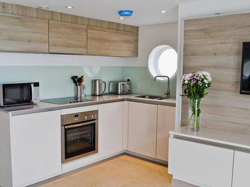 Kitchen | Sea Vista, Port Isaac