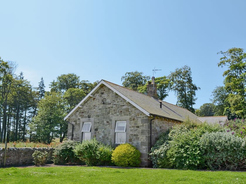 Exterior | Heckley Cottage, Alnwick