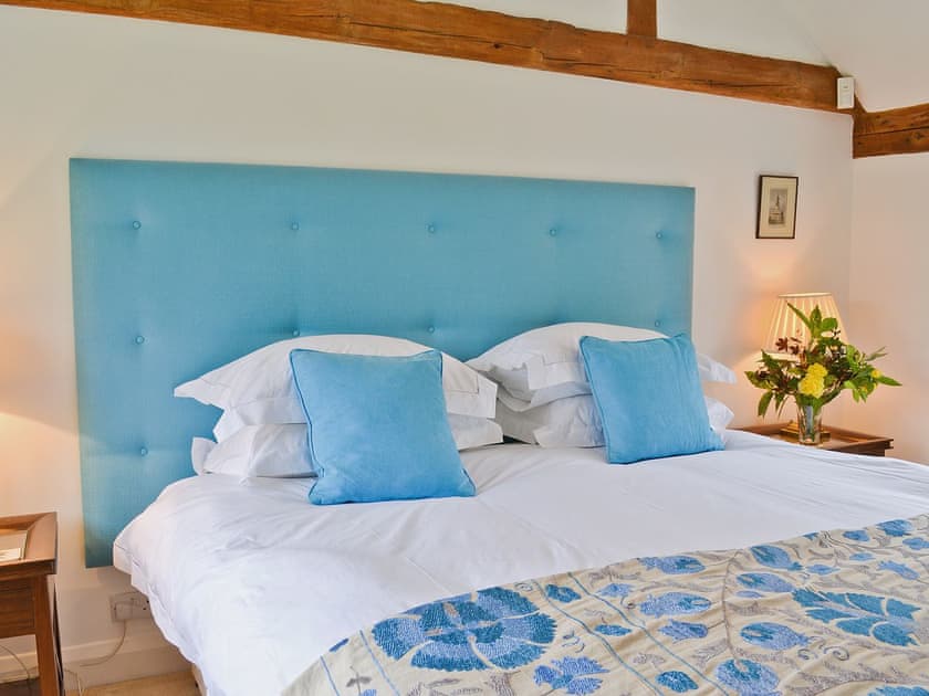 Double bedroom | Priory Barn, Hildenborough, nr. Tonbridge